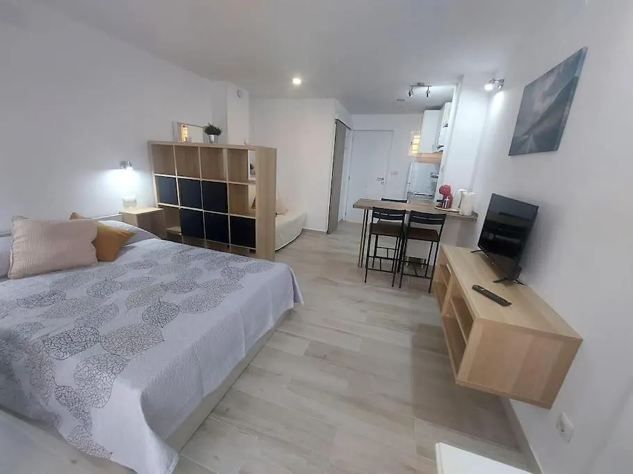 公寓 Mariana Home 贝纳尔马德纳 西班牙